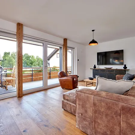 Sunshine Wood'n Rustic Apartman *