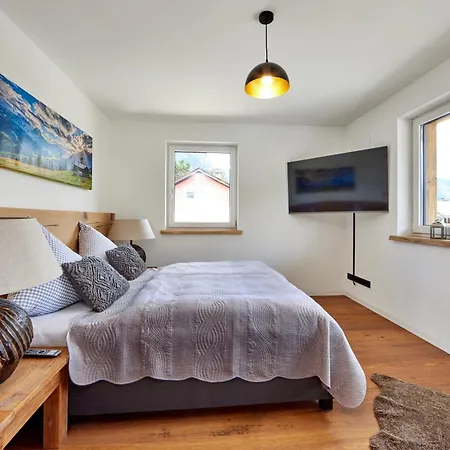 Sunshine Wood'n Rustic Apartment Garmisch-Partenkirchen